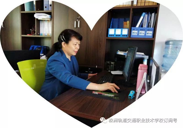 三尺講臺，感恩有你系列報(bào)道-“為師表，如慈母，愛幼雛” 記教務(wù)科科長唐小軍老師