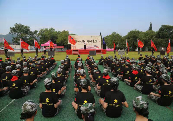 不逼自己一把，就不永遠(yuǎn)不知道自己有多優(yōu)秀